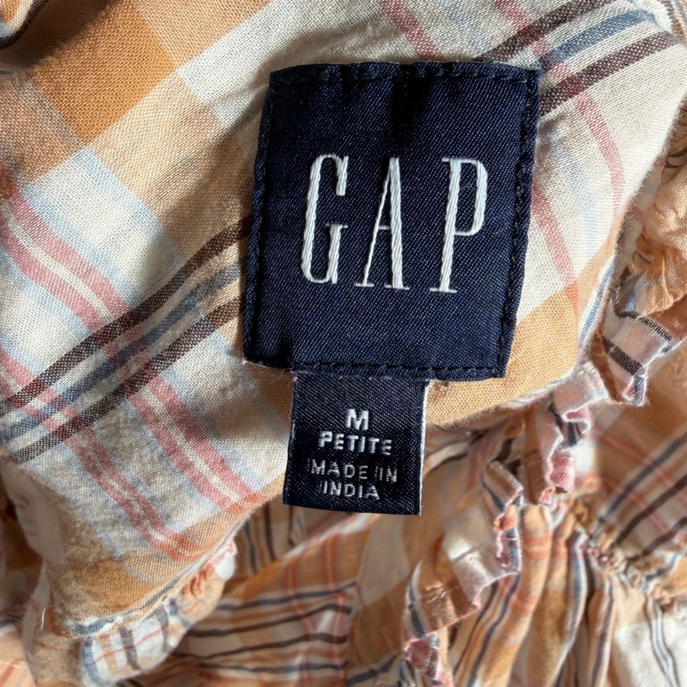 GAP Neutral Plaid Button up shirt - Picture 4 of 6